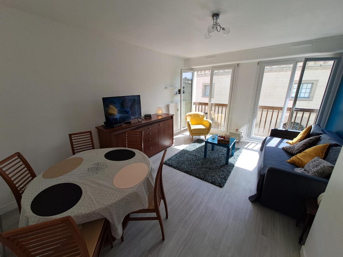 Emplacement Top Alencon Bagian luar foto